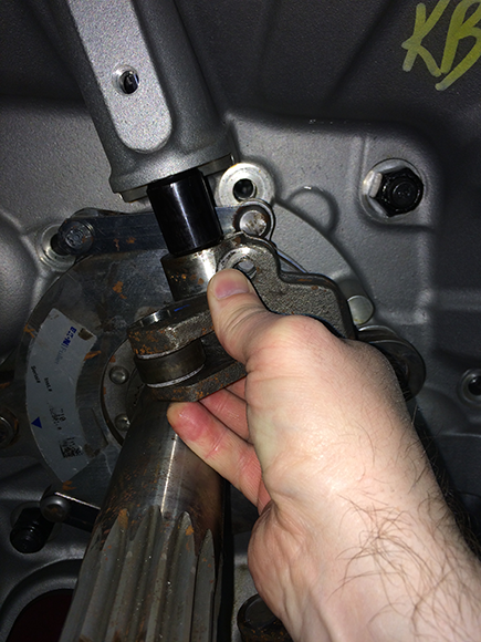 _Graphics/Web/TRTS0980_cross shaft 2.png